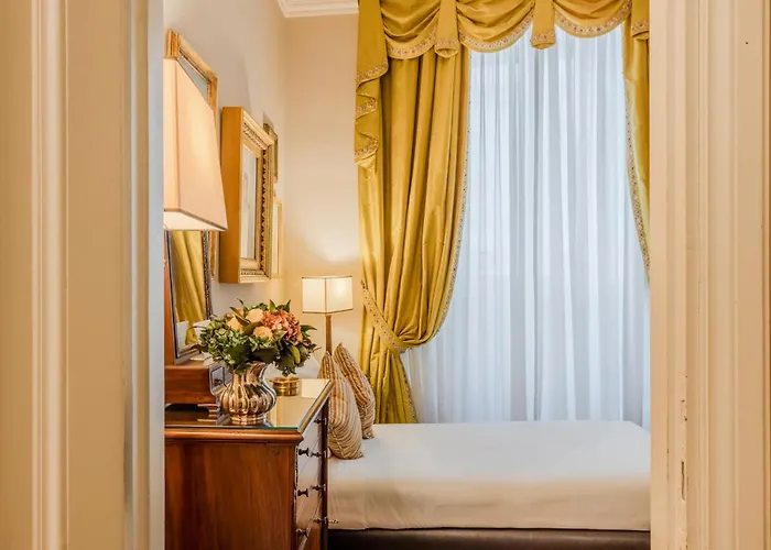 Apartment Colonna Traiana - The View Boutique Luxury In The Center Of Ancient Rom