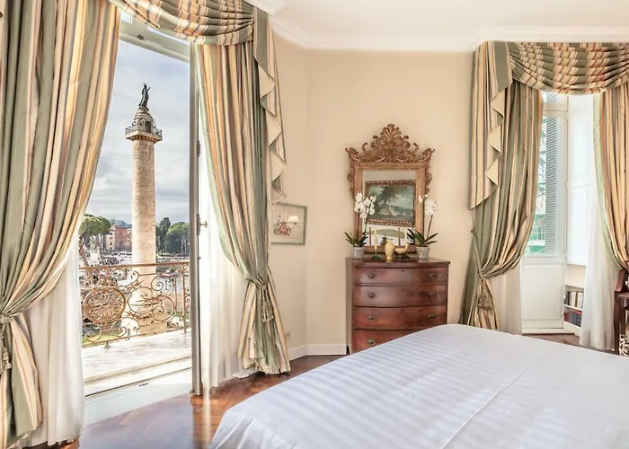 Colonna Traiana - The View Boutique Luxury In The Center Of Ancient Apartment Rom